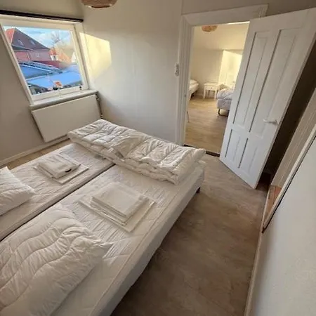 Motel Folsted - 204 Med Eget Badeværelse Og Fri Parkering Bindslev