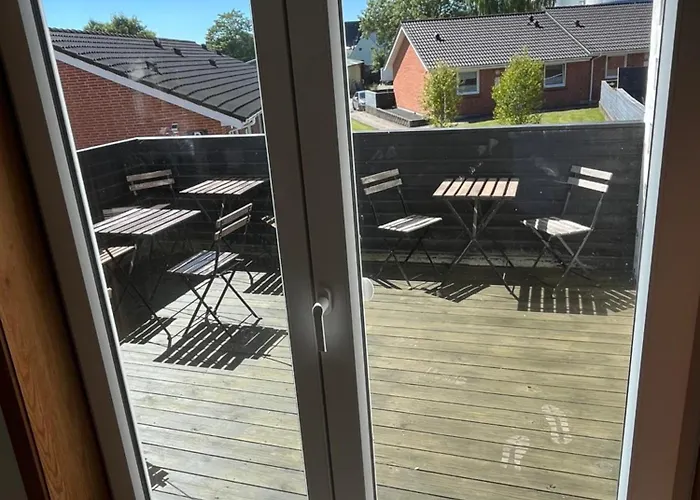 Folsted - Vaerelse 204 Med Eget Badevaerelse Og Fri Parkering