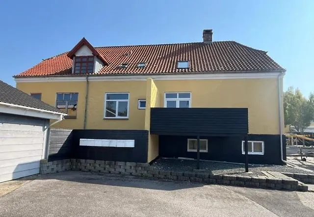 Folsted - Vaerelse 204 Med Eget Badevaerelse Og Fri Parkering * Bindslev
