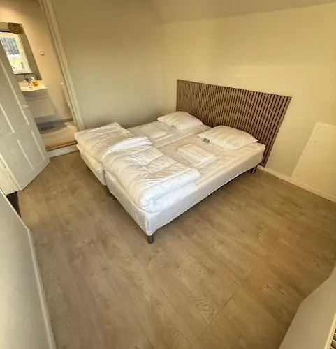 Motel Folsted - Vaerelse 204 Med Eget Badevaerelse Og Fri Parkering *