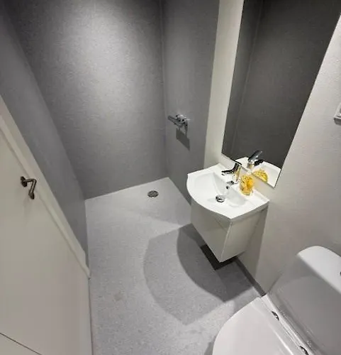 Motel Folsted - Vaerelse 204 Med Eget Badevaerelse Og Fri Parkering Bindslev